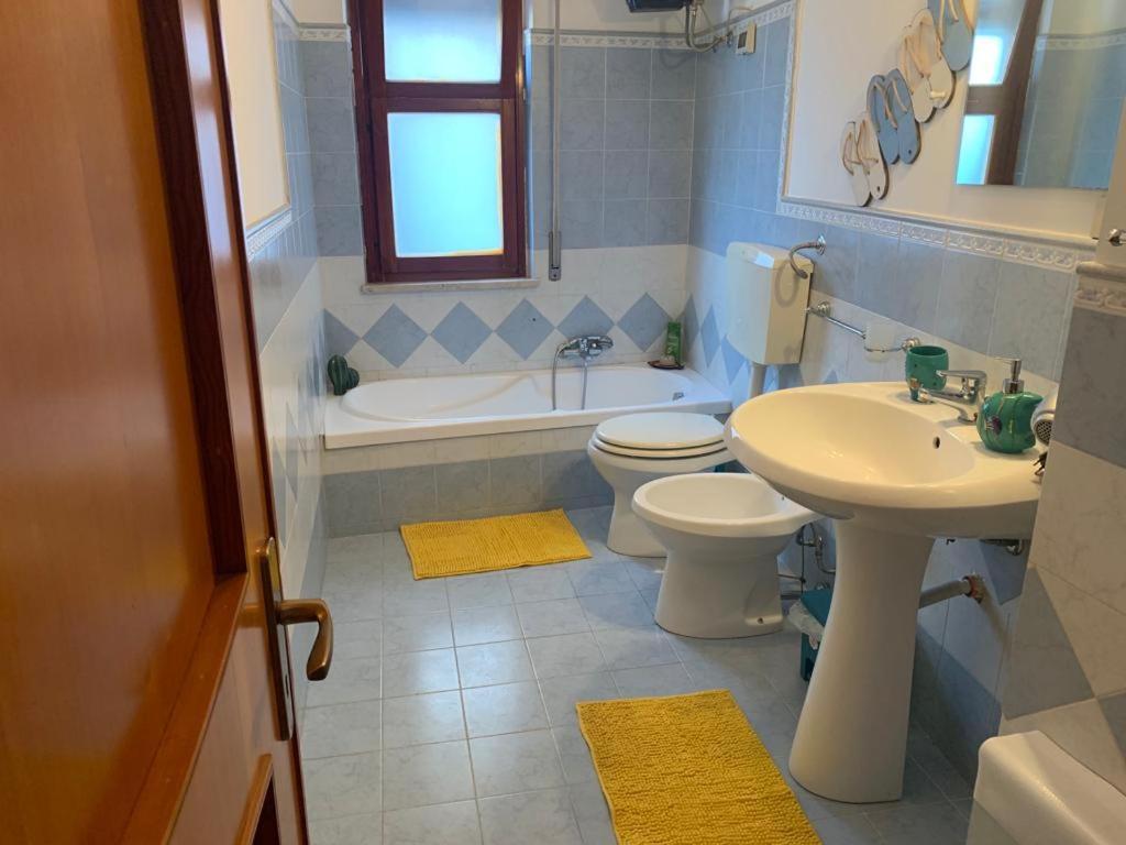 Rocca Mondello Rooms, Beach And Sea Palermo Ngoại thất bức ảnh