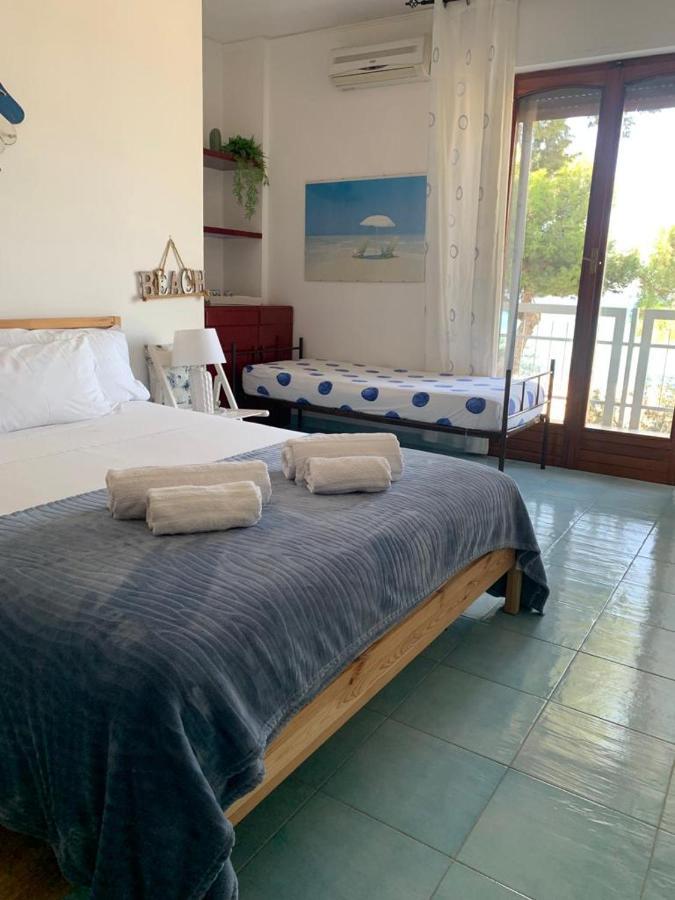 Rocca Mondello Rooms, Beach And Sea Palermo Ngoại thất bức ảnh